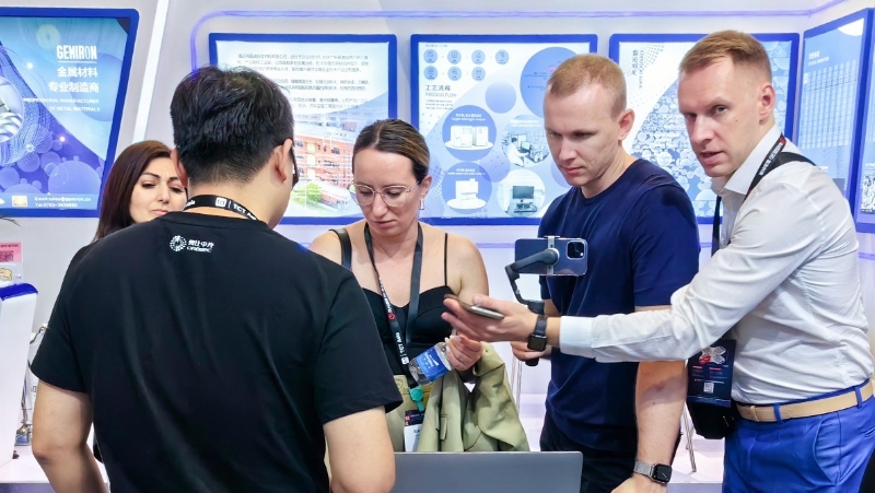 亚盈体育中光升级版3D扫描仪亮相TCT，为全球三维扫描客户提供整机OEM/ODM服务